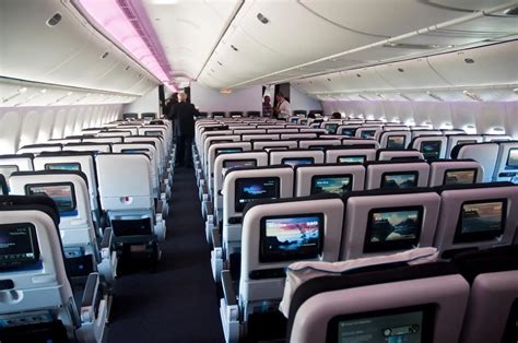 passenger capacity of boeing 777|Boeing 777 Guide and Specs .